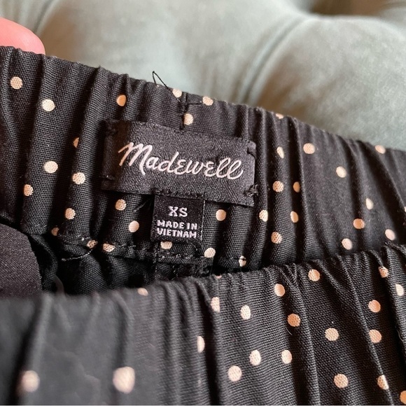 Madewell Black Polka Dot Drapey Pull-On Shorts - Picture 7 of 8
